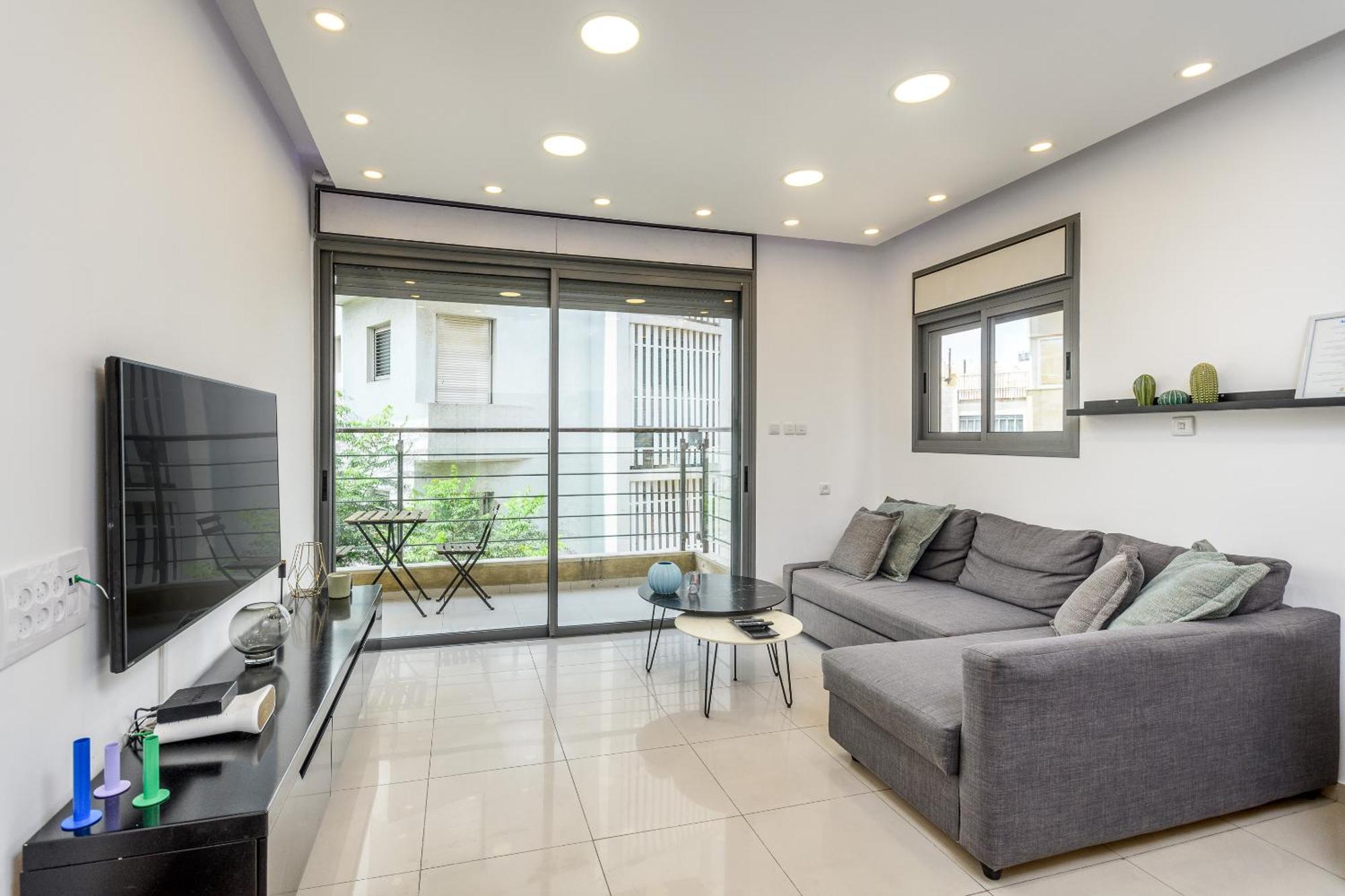 Very Nice 1 Bdr Apartment 2 Min From The Beach ! Тель-Авив Экстерьер фото